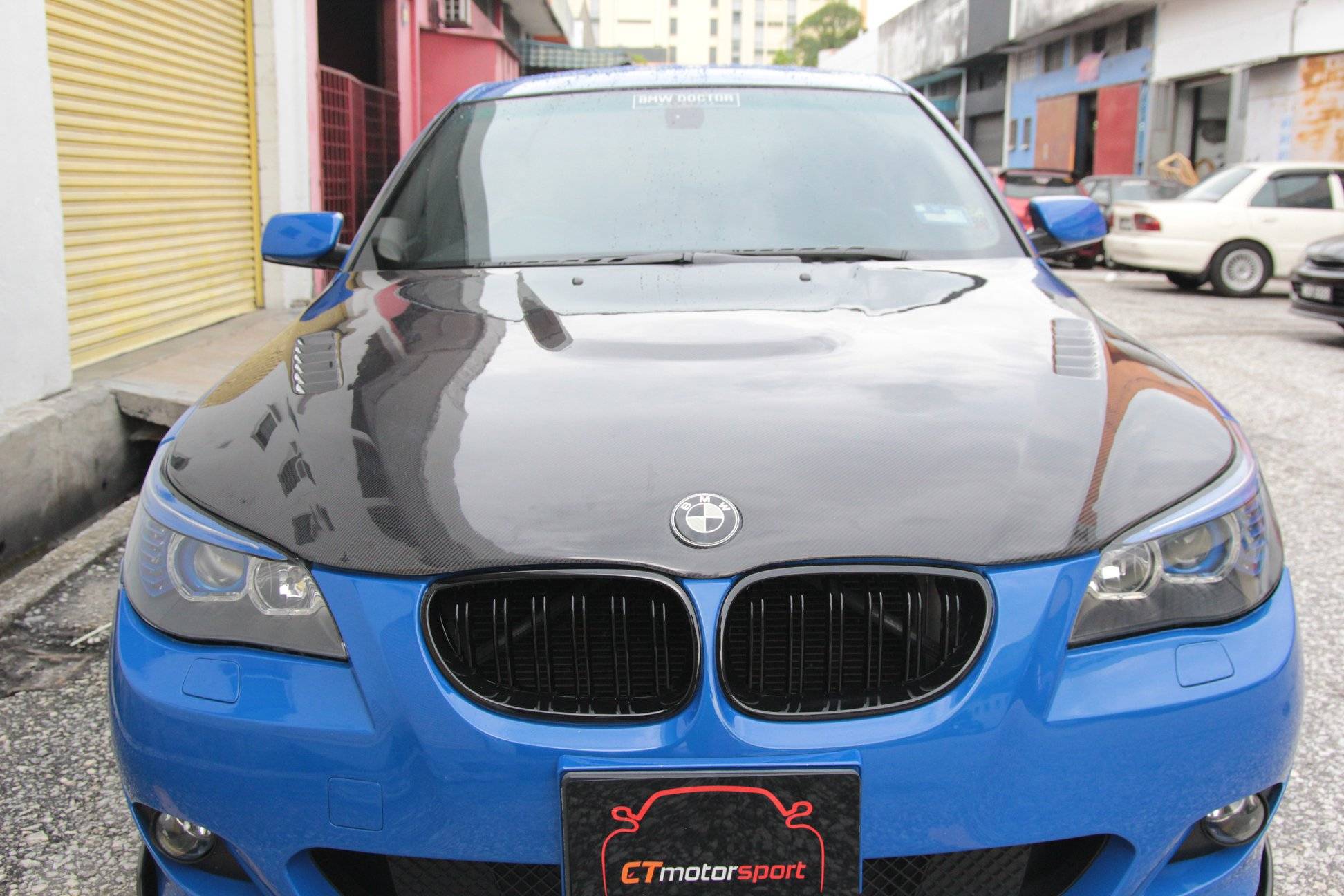 BMW E60 5 SERIES INSTALLED FRONT HOOD CARBON FIBER