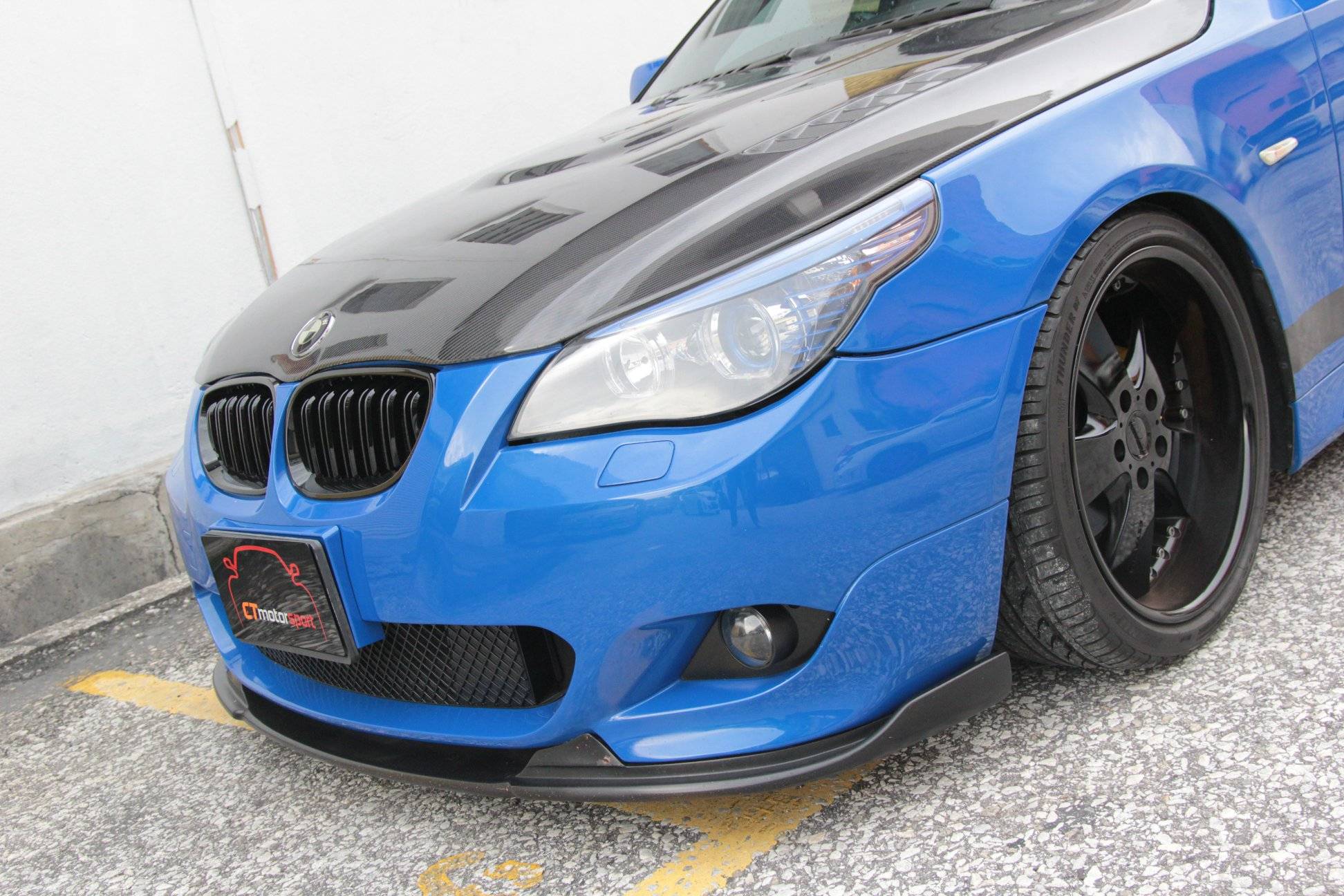 BMW E60 5 SERIES INSTALLED FRONT HOOD CARBON FIBER