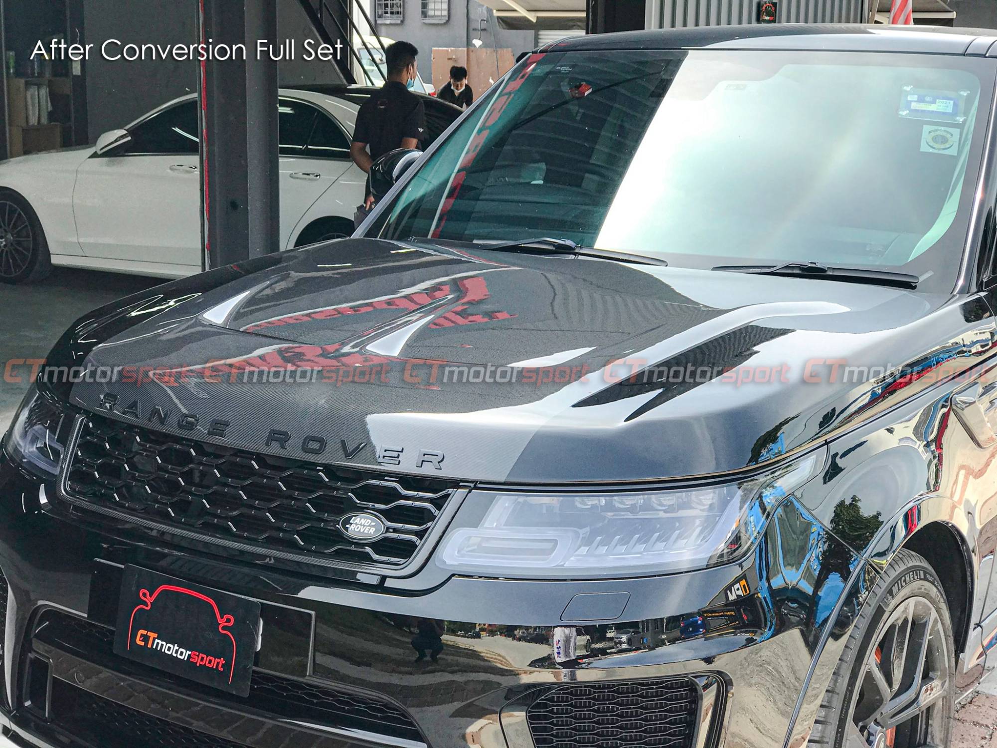 Range Rover Sports SVR Installed Carbon Fiber Front Hood SVR