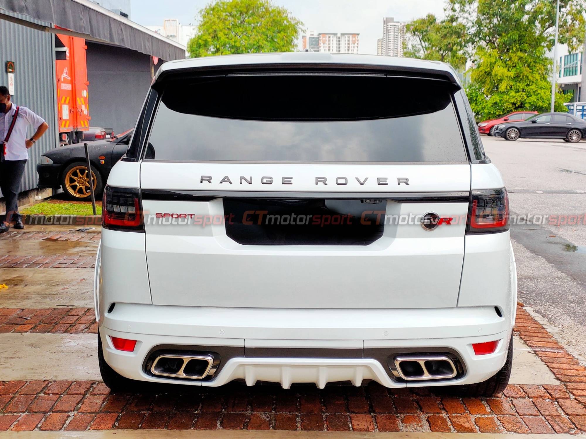 Range Rover Sports SVR Installed SVR Facelift LED Rear Tail Lights