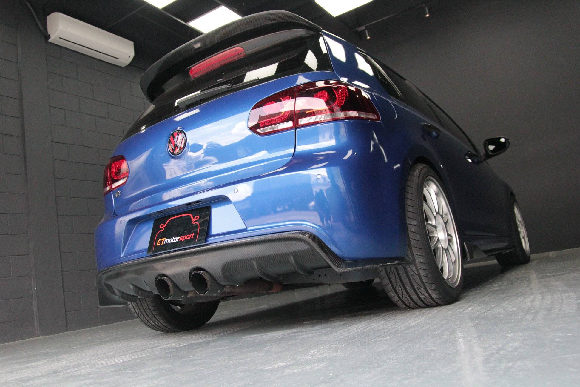 Volkswagen Golf MK6 Installed Carbon Fiber Rear Diffuser R20 AddOn Kit