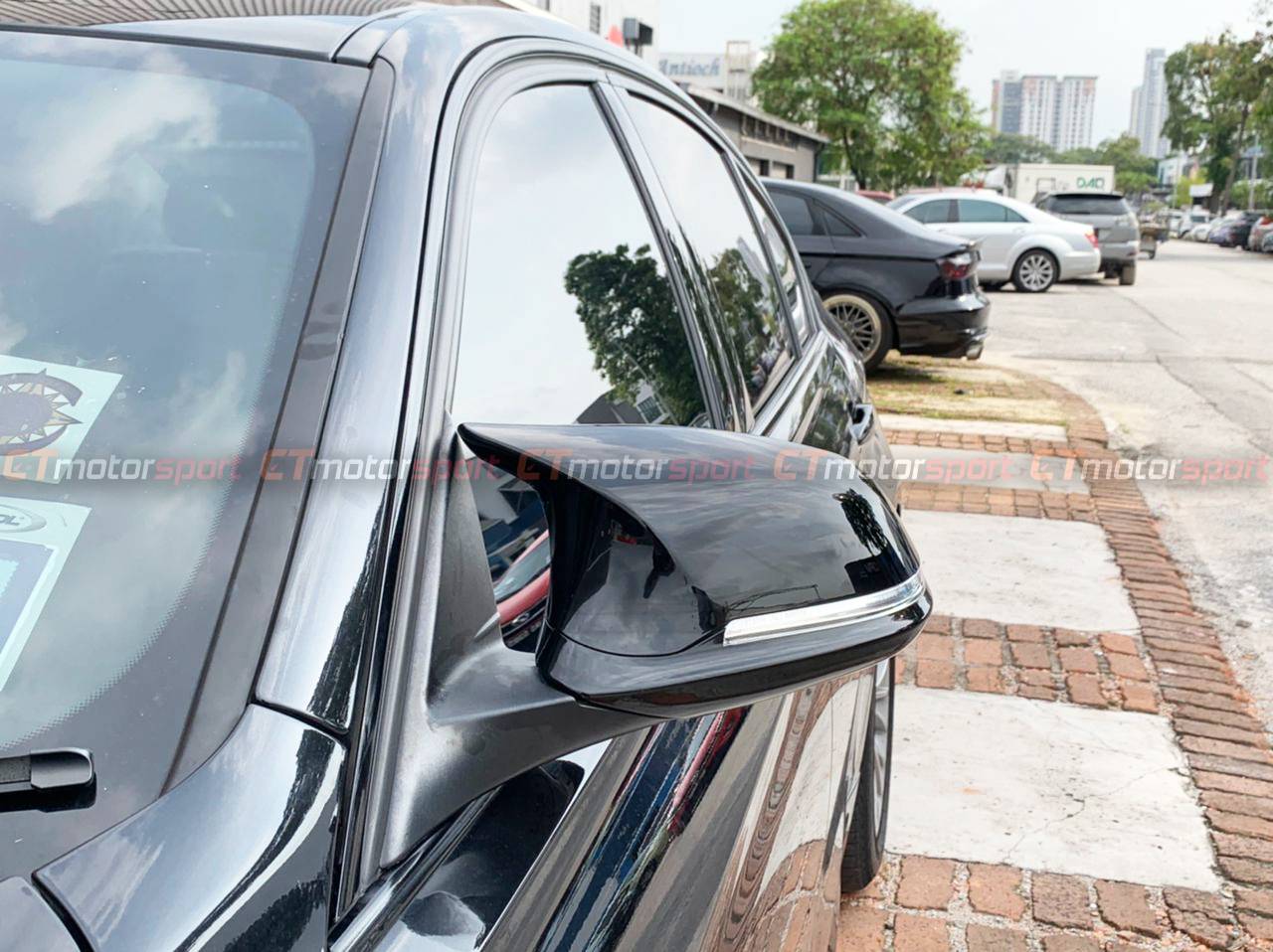 BMW F30 3 Series Installed Gloss Black M4 Side Mirror Replacement
