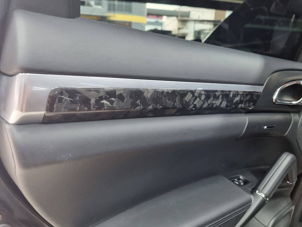 PRS Cayenne Turbo Carbon Inside Door Trim
