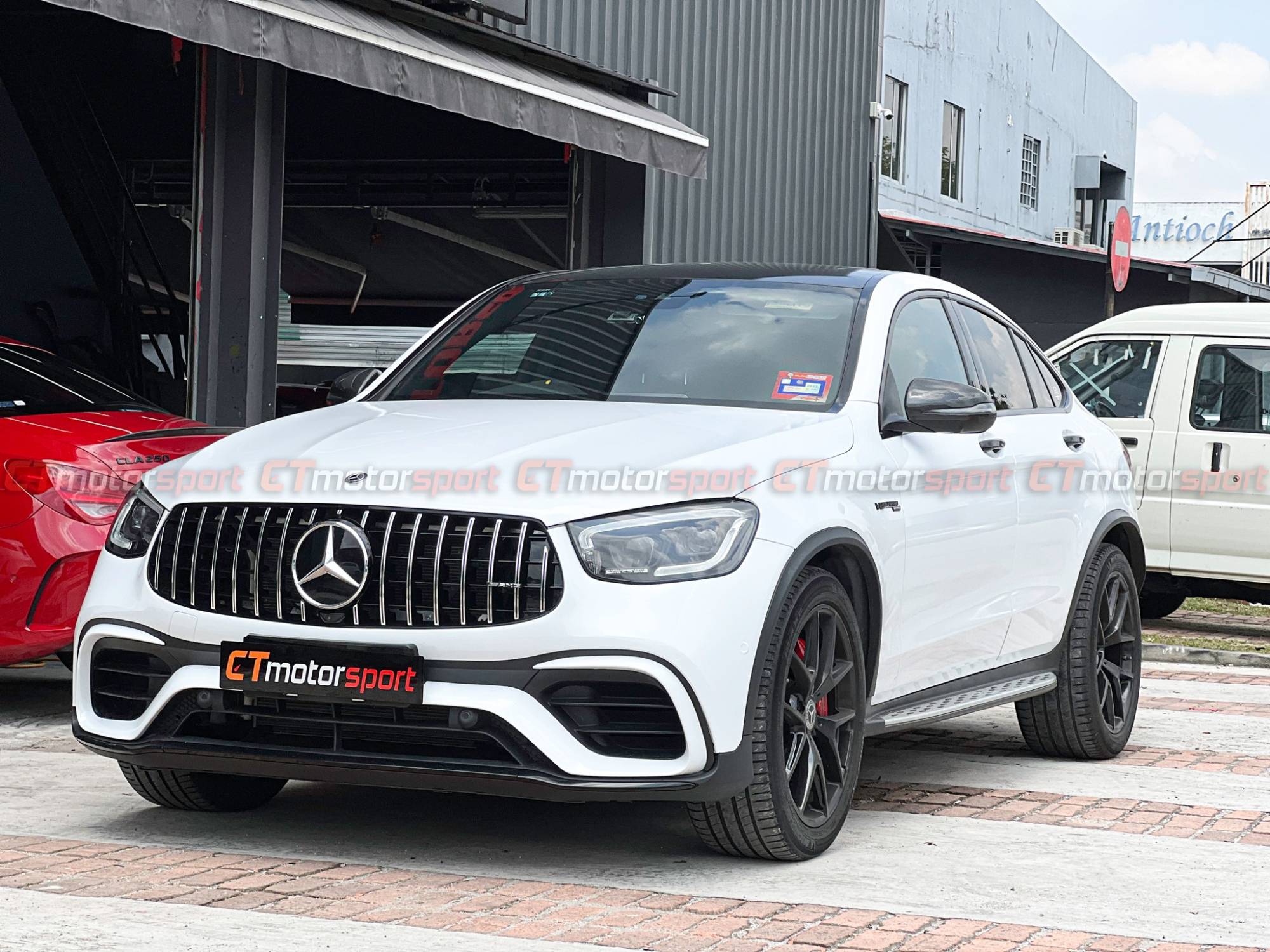 Mercedes GLC X253 Coupe Conversion GLC63 Facelift Bodykit