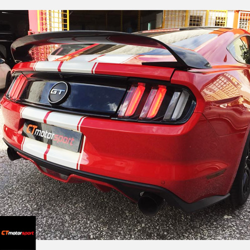 Ford Mustang Rear Carbon Fiber Rear Spoiler Lip