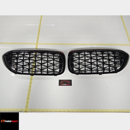 BMW G30 5 Series Installed Diamond Style Front Grille