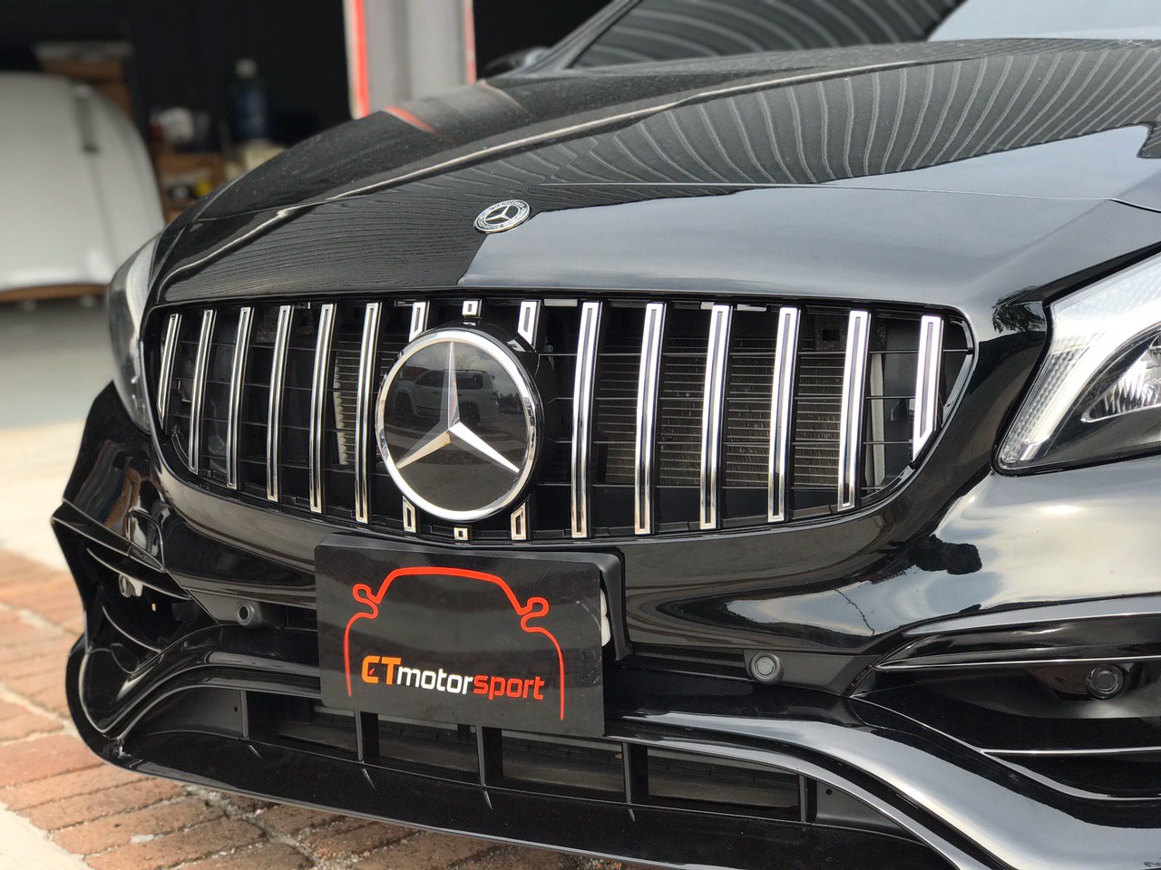 Mercedes Benz A-Class W176 Installed GT Style Front Grill
