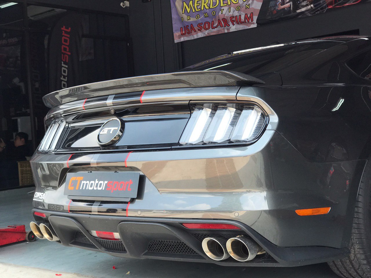 Ford Mustang 2.3 / 5.0 Installed ST Type Carbon Fibre Spoiler