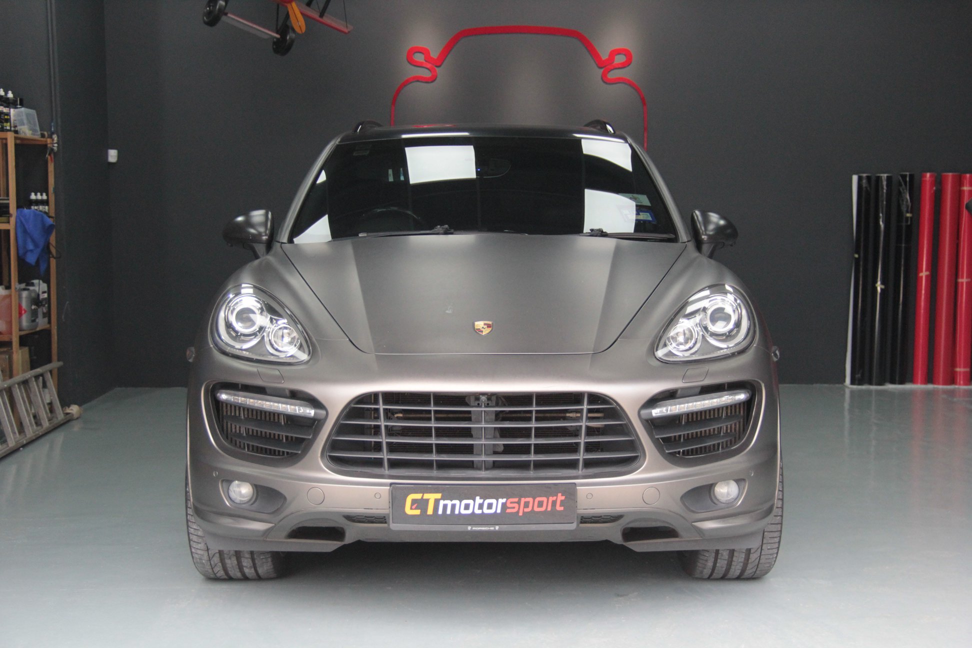 Porsche 958 Cayenne Installed Conversion GTS Turbo Bodykit