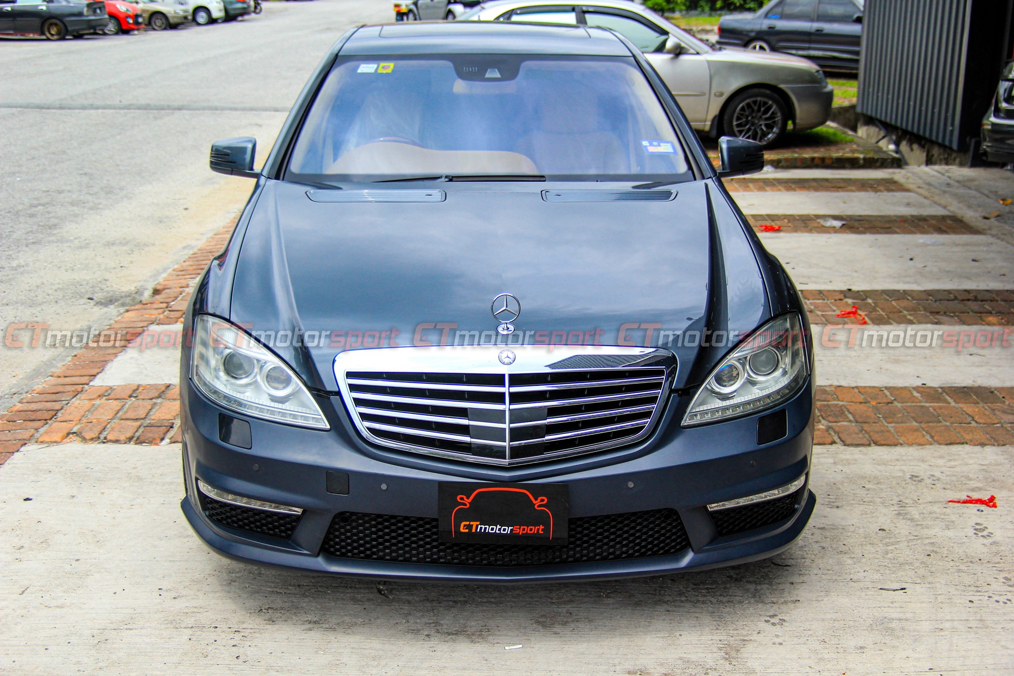 Mercedes-Benz W221 S-Class Installed Full Conversion S65 AMG Kit