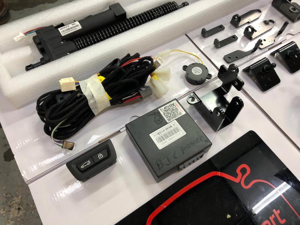 BMW F10 5 Series Installed Auto Electric Rear Boot Trunk System