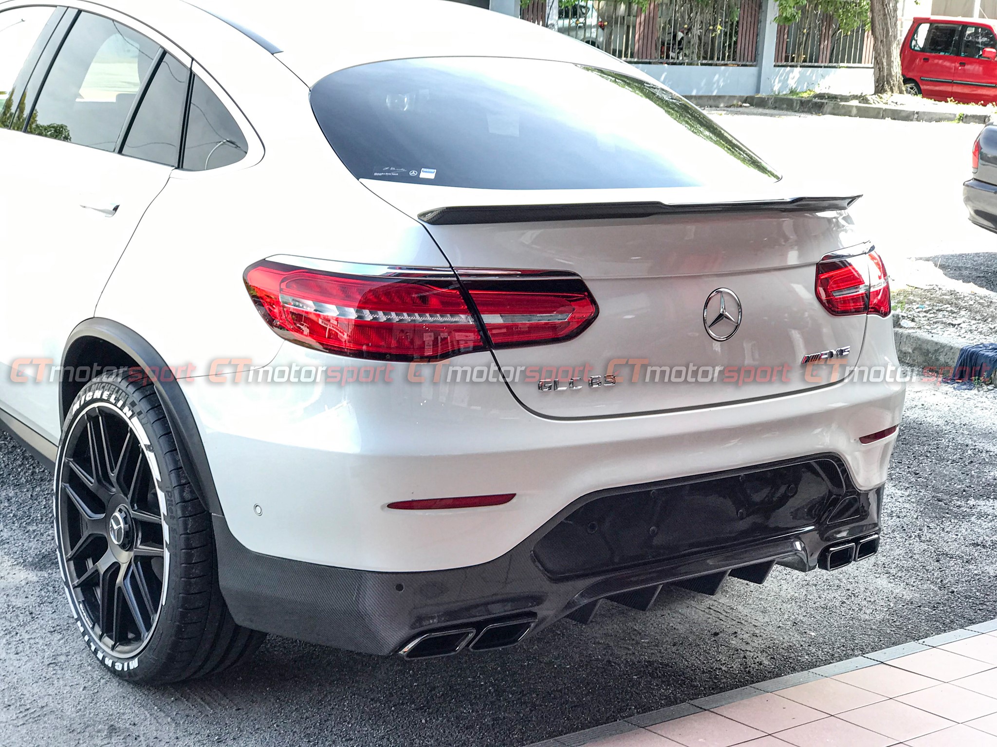 Mercedes-Benz GLC Coupe Installed GLC63 Carbon Fiber Rear Diffuser