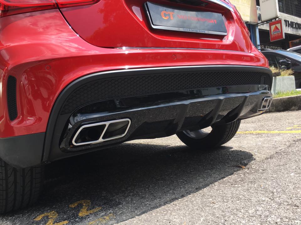 Mercedes Benz GLA Pre-Facelift [ X156 ] Installed GLA Rear Diffuser with Exhaust