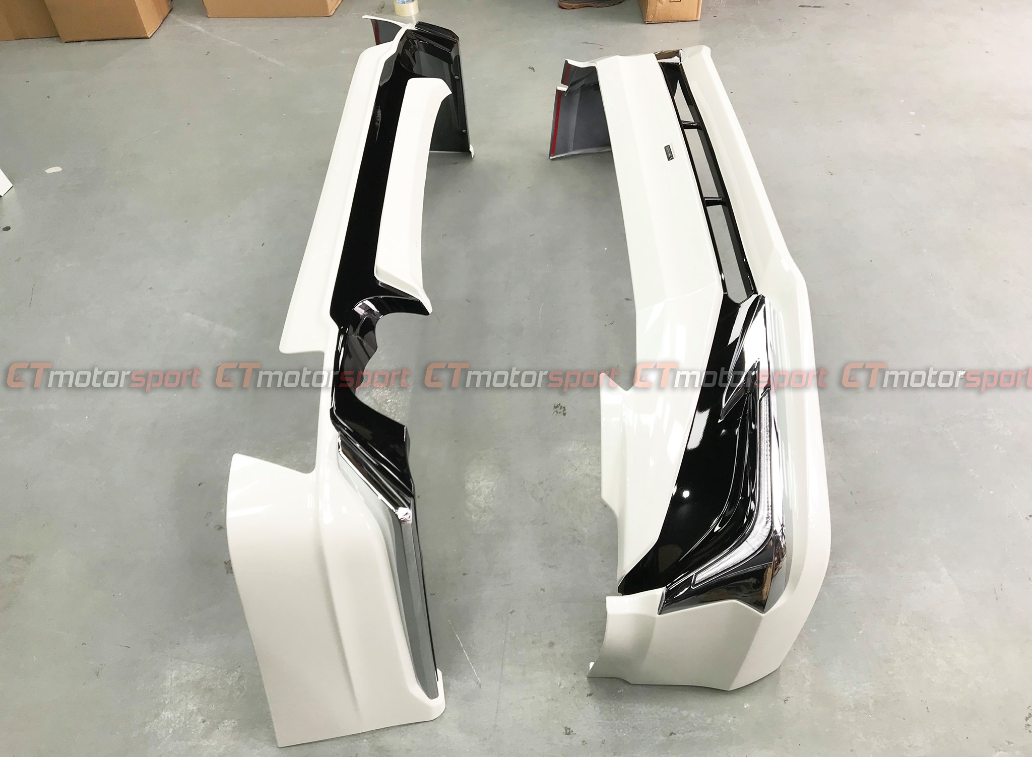 Toyota Land Cruiser Prado FJ150 Facelift Add-On Modellista Kit