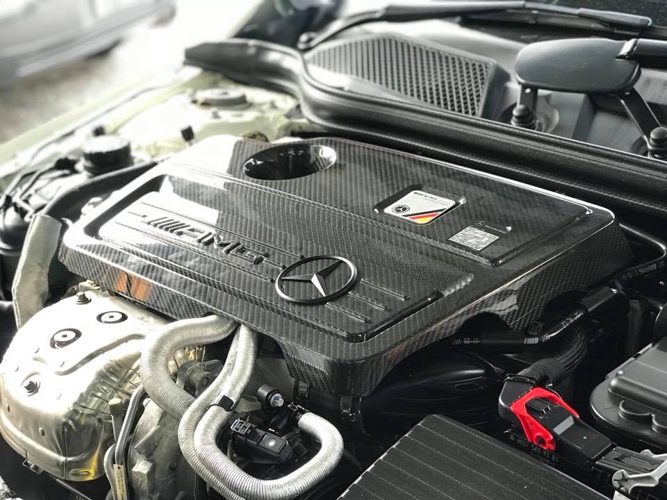 Mercedes Benz A-Class W176 Installed Dry Carbon Fiber Engine Cover