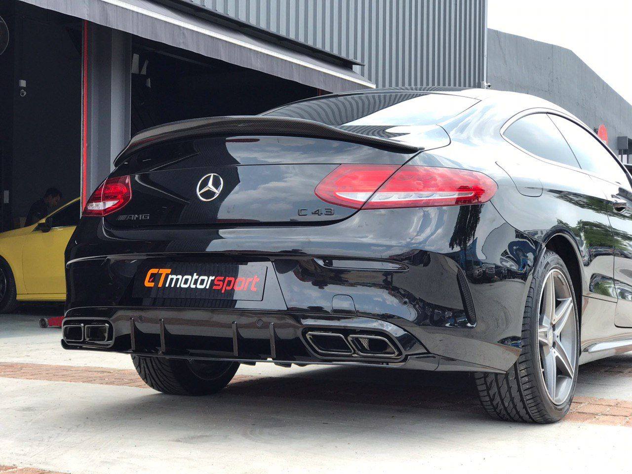 Mercedes Benz C-Class W205 Coupe Installed C63s Facelift Rear Diffuser with AMG Tailpipe