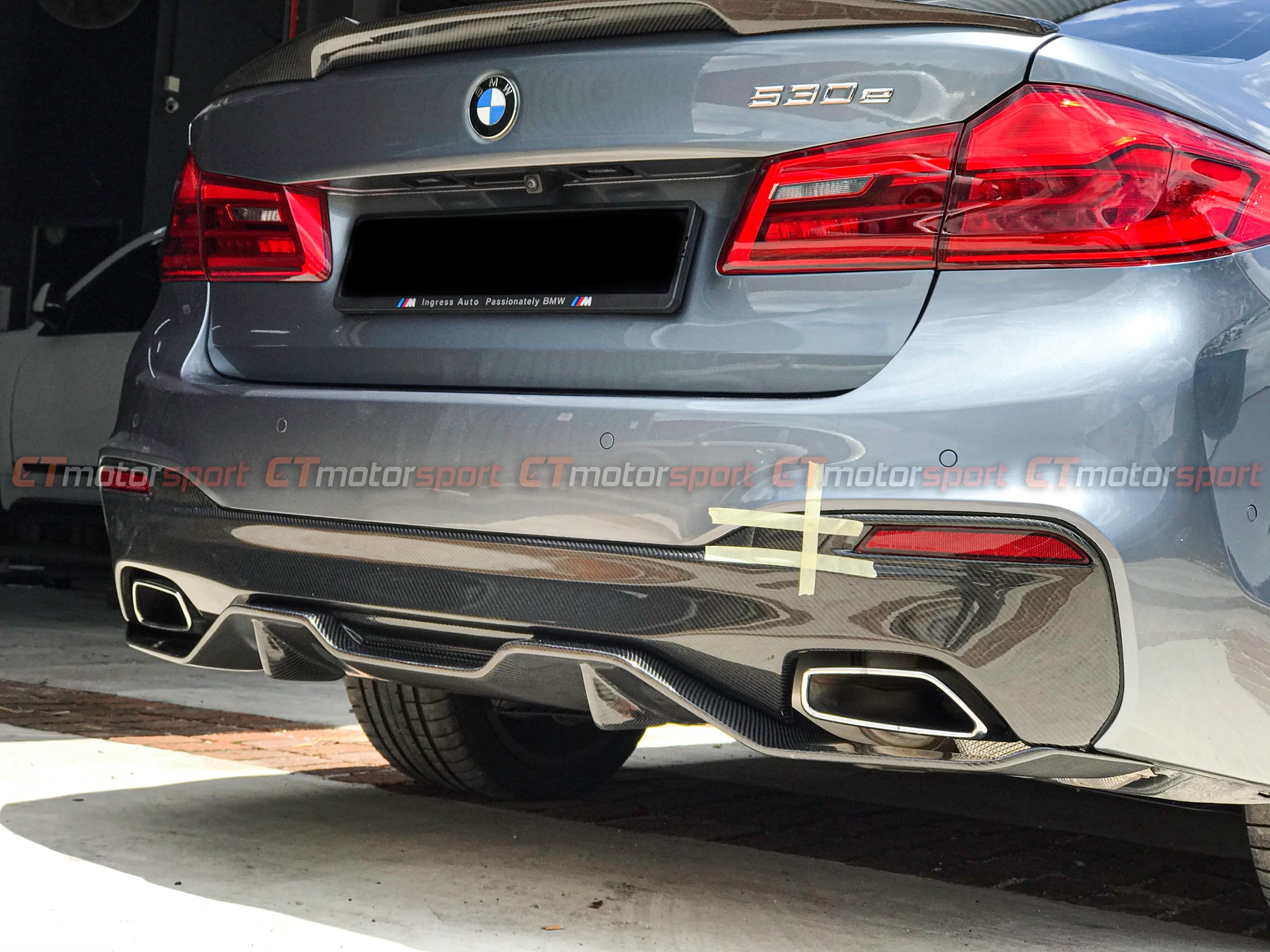 BMW G30 5 Series Installed M-Performance Double Layer Rear Diffuser Carbon Fiber