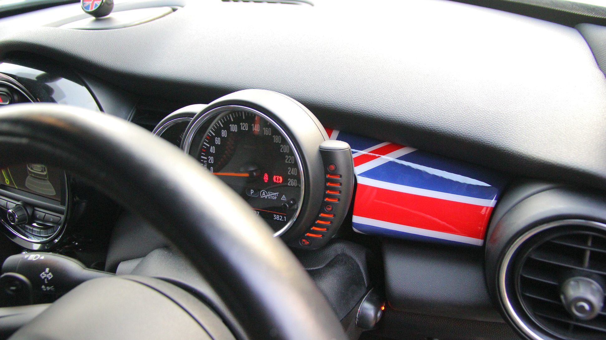 MINI Cooper / Cooper S F55 F56 Installed Union Jack Dashboard Trim