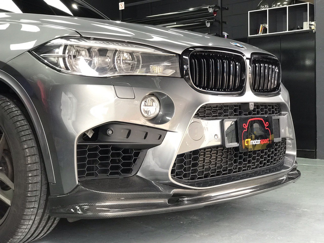 BMW F15 X5 Installed X5M Front Lip Carbon Fiber