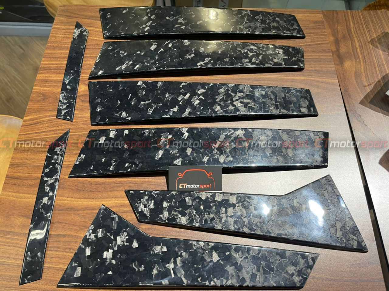 Porsche Cayenne Installed Forged Carbon Door Pillar Trim