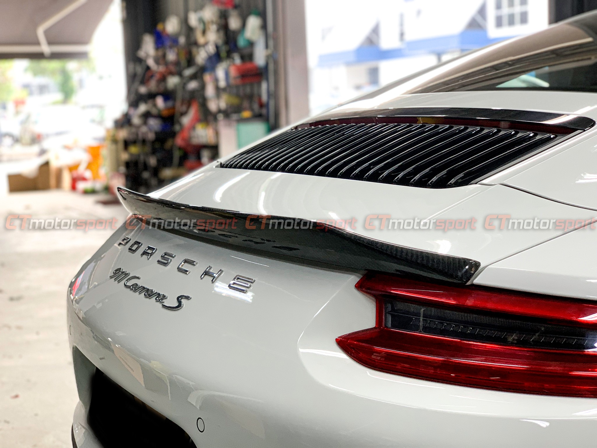 Porsche 911 Carrera Installed Carbon Fiber Rear Spoiler