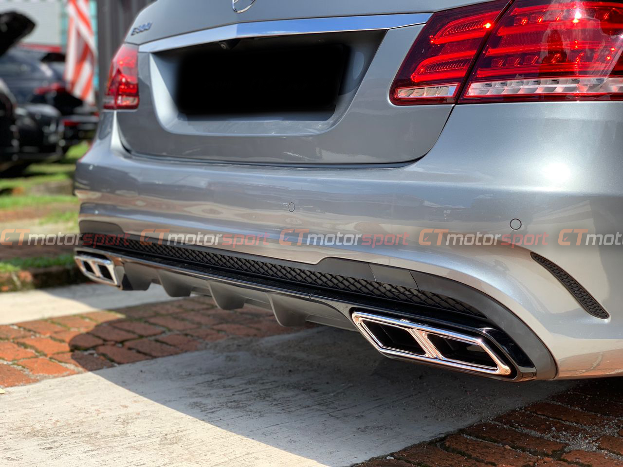 Mercedes Benz W212 E-Class Installed E63 Rear Diffuser 
