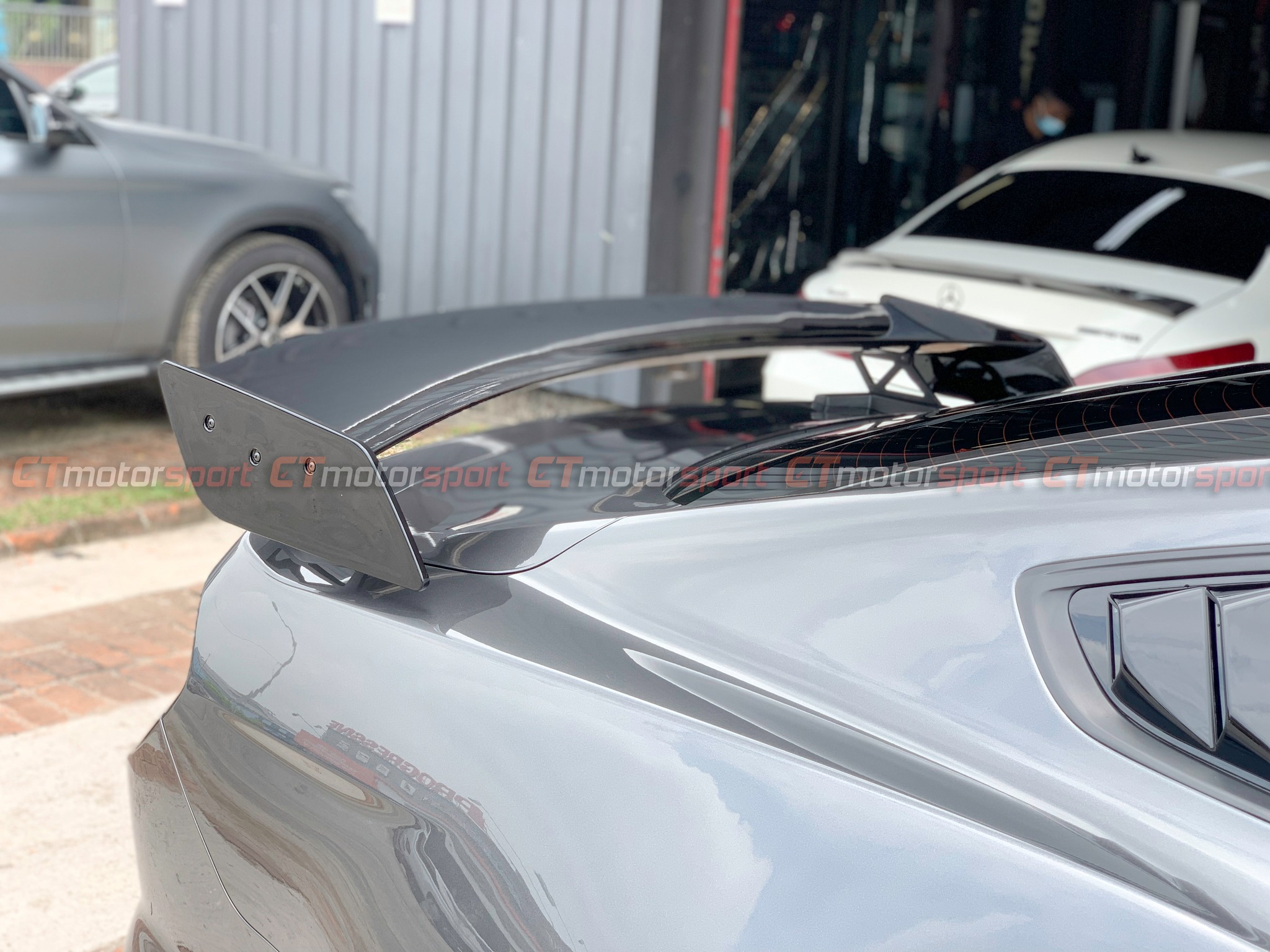 Ford Mustang 2.3 / 5.0 Installed Rear Spoiler GT Wing Gloss Black