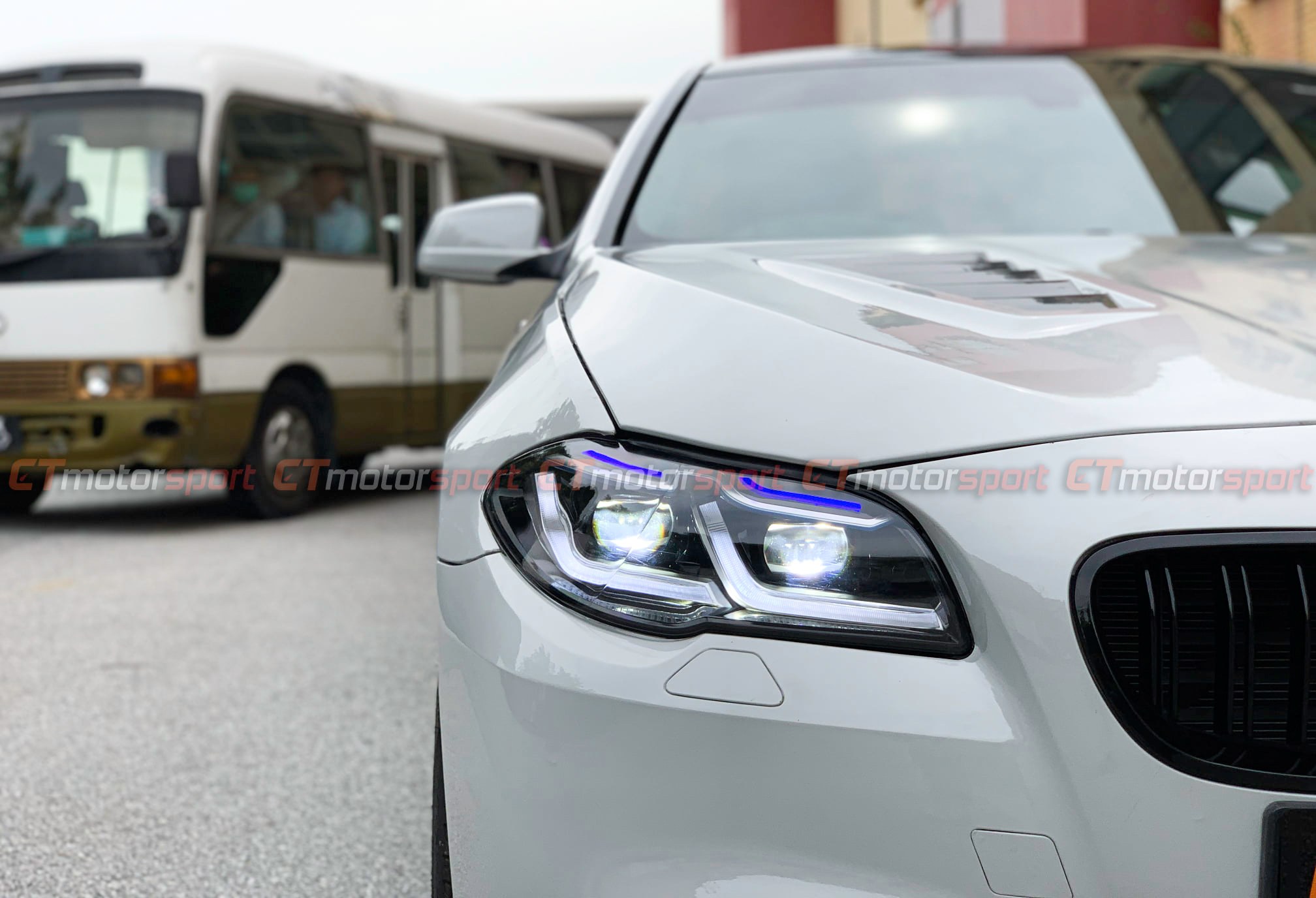 BMW F10 5 Series G30 Style Front Head Lamp 