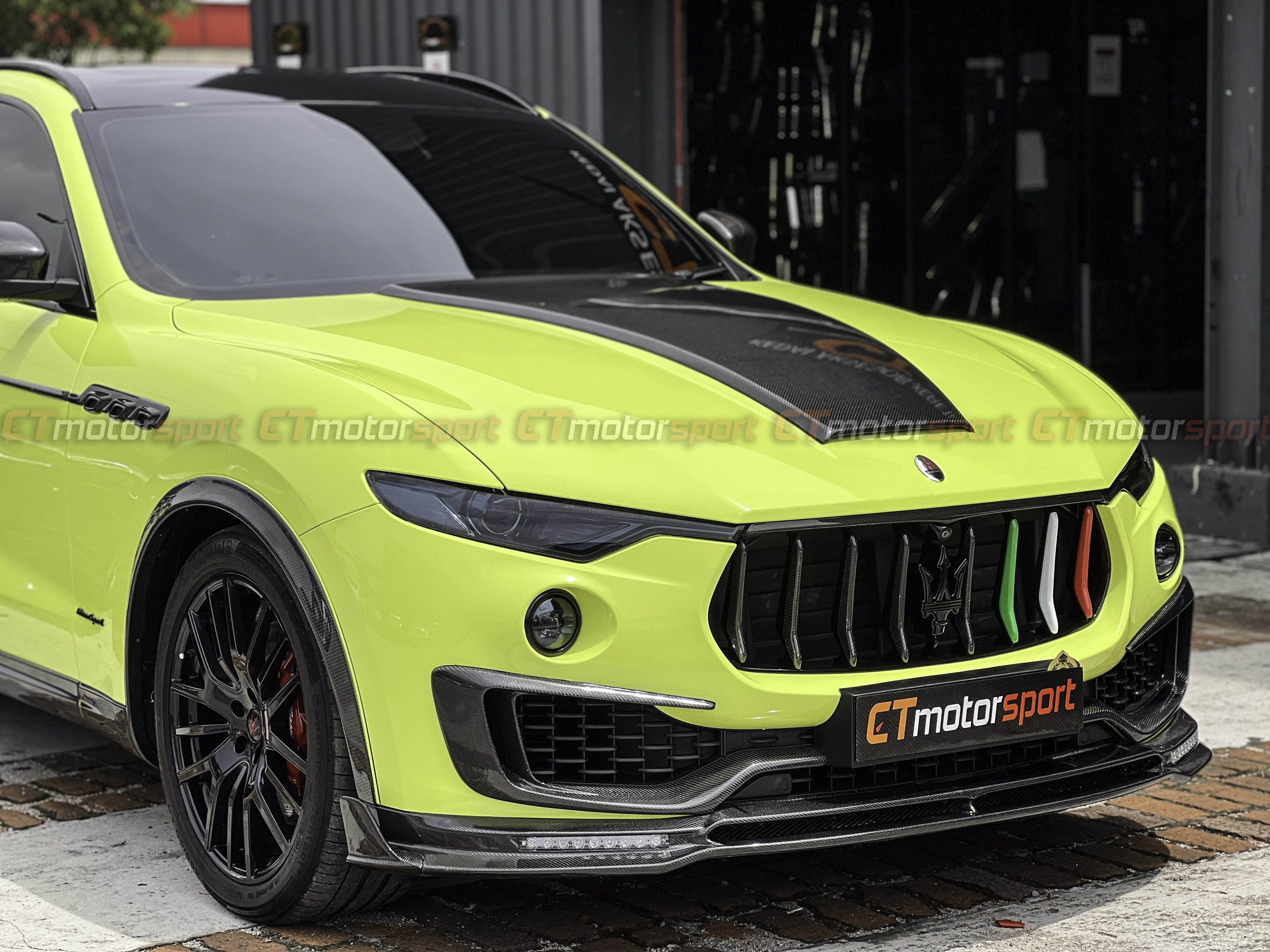 Maserati Levante Mansory Full Carbon Kit