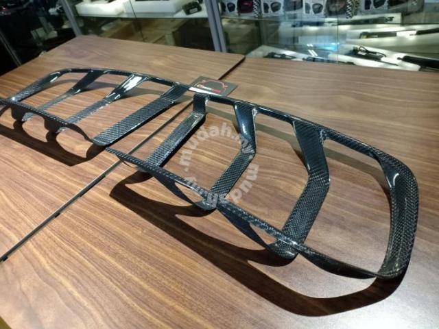 Ford Mustang 2015 Dry Carbon Rear Tail Lamp Cover