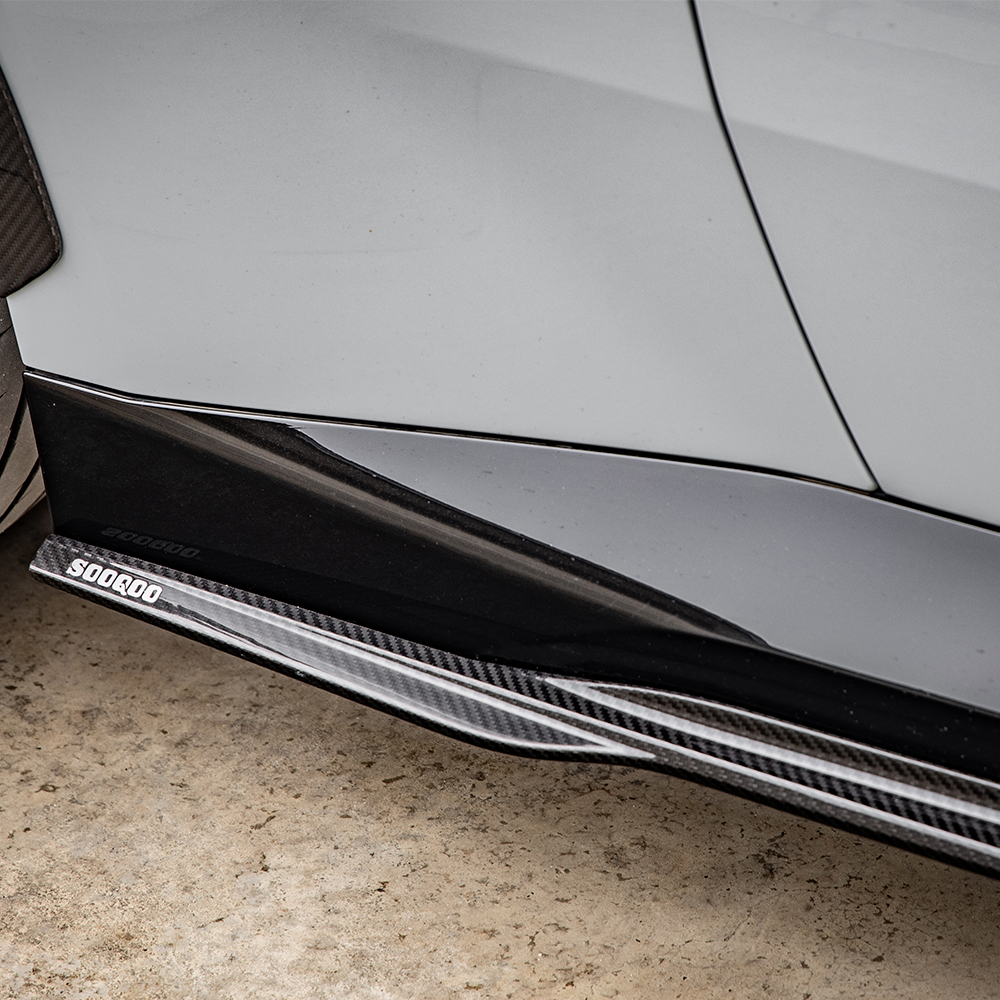 BMW 2 Series G42 SQ Style Carbon Fiber Side Skirt