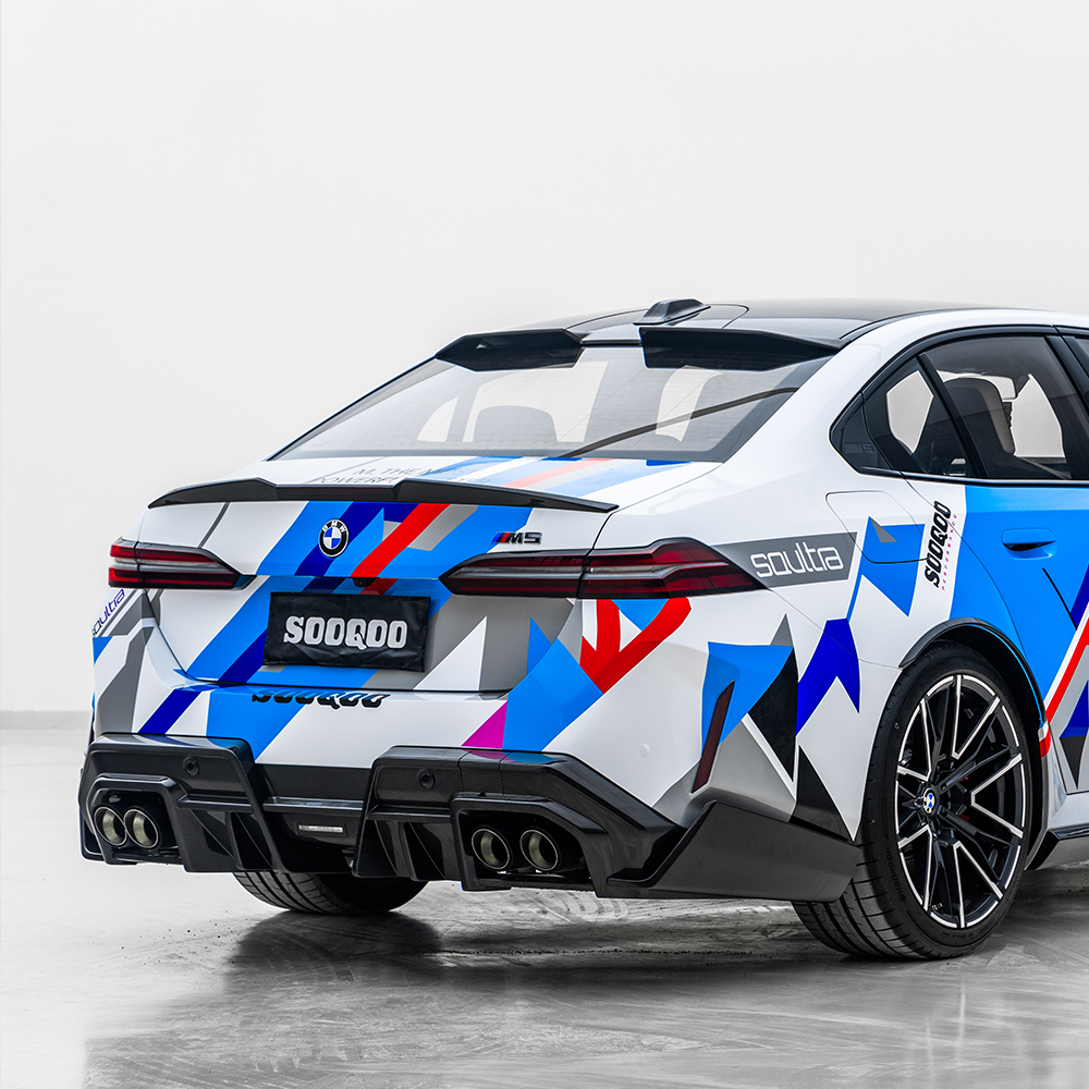 BMW M5 G90 SQ Design Dry Carbon Kit