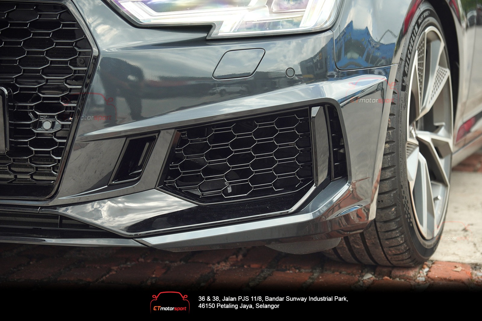 Audi A4 B9 Conversion RS4 B9 Full Bodykit