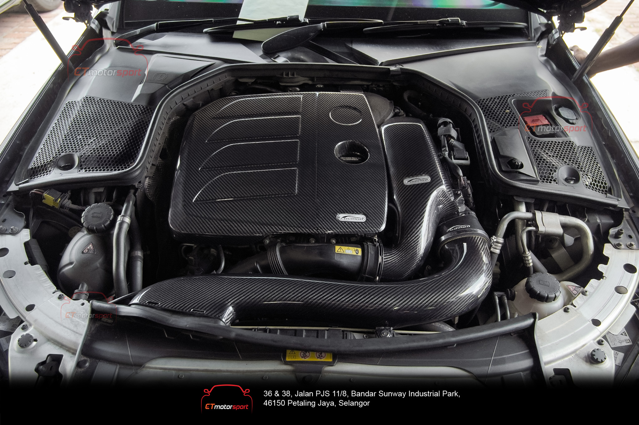 Mercedes W205 C200 1.5T M264 Fogiago Cold Intake With Engine Cover