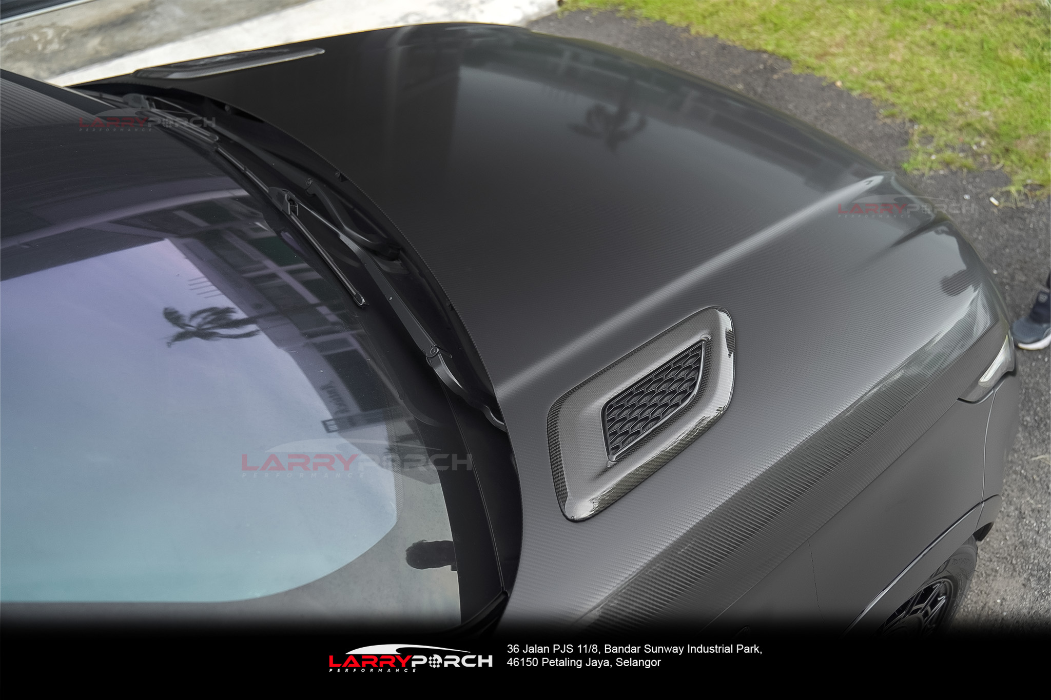 Range Rover SVR Urban Bodykit Wrapping