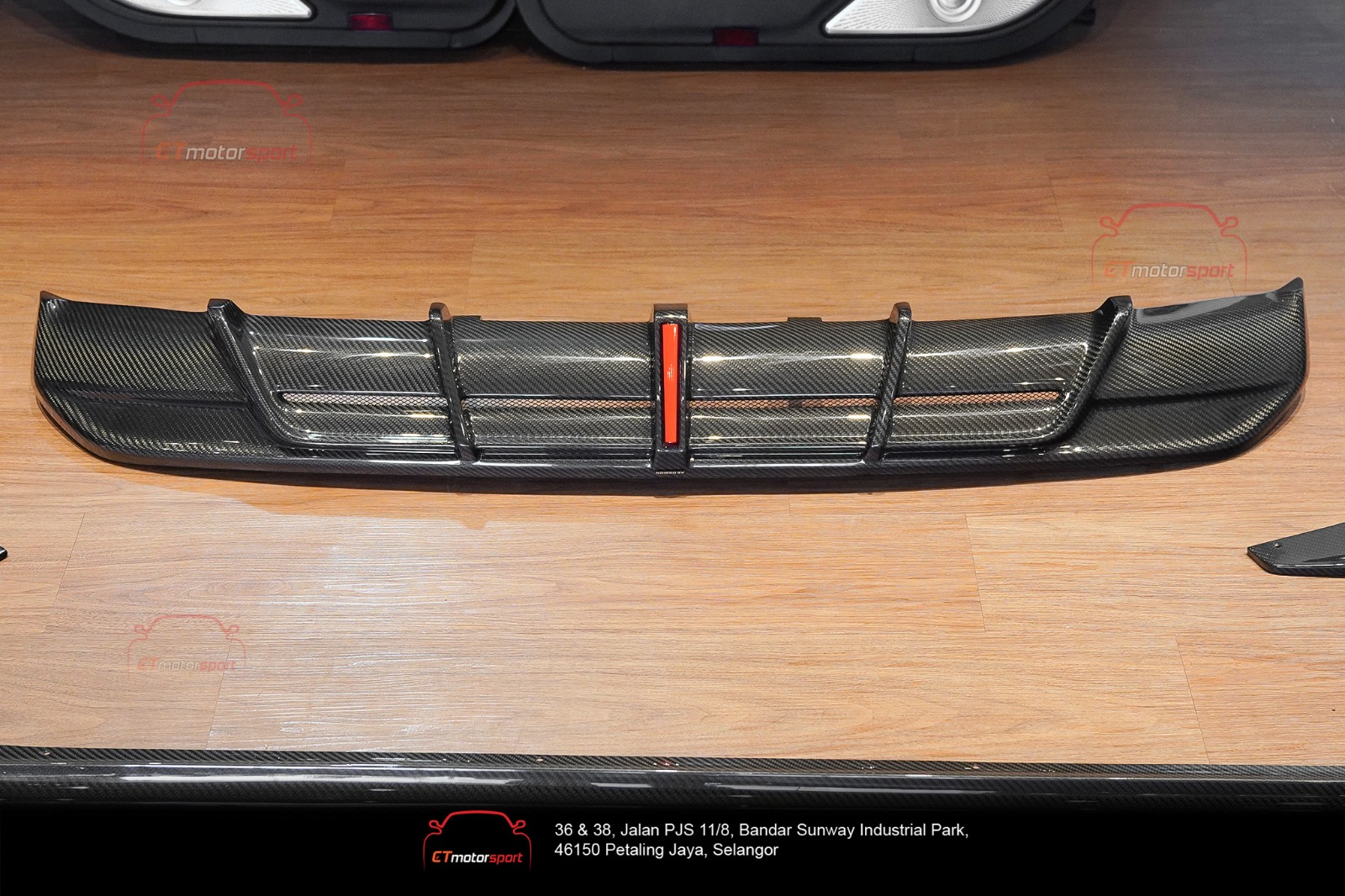 BMW i4 M50 G26 Rear Diffuser with Splitter