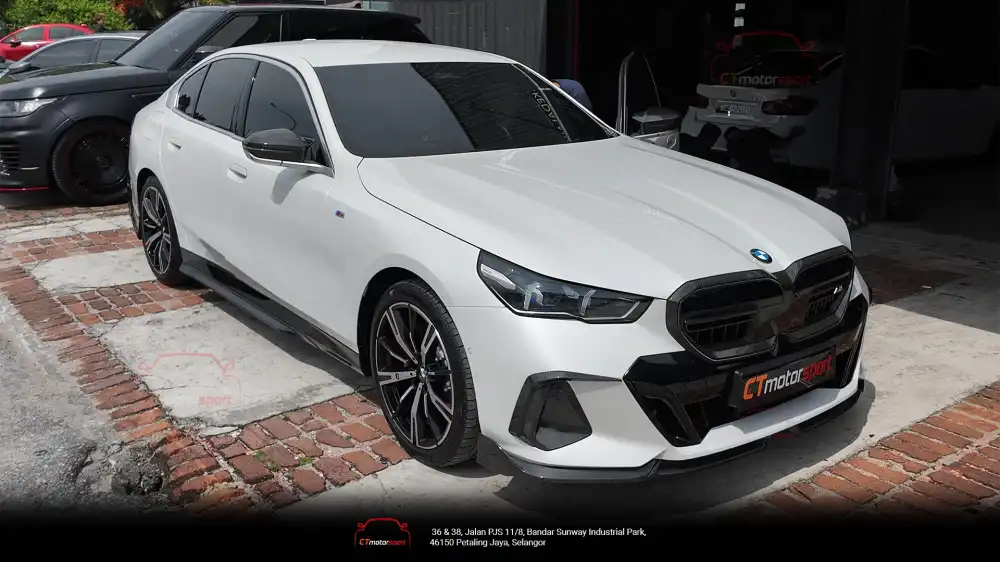 BWM G60 M Performance Carbon Fiber