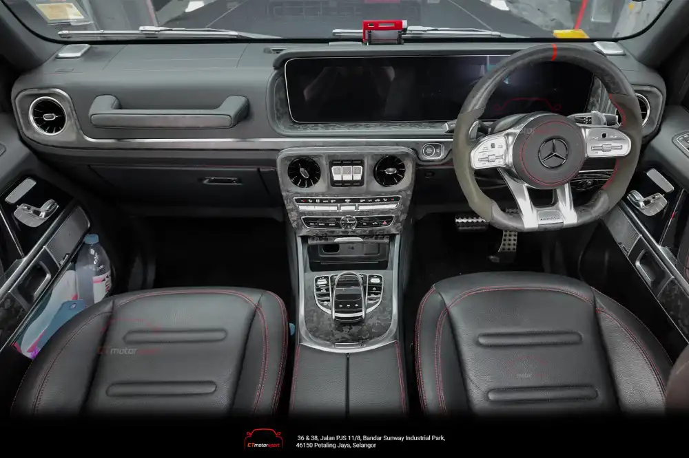 Mercedes Benz W464 G-Class Forge Carbon FIber Interior