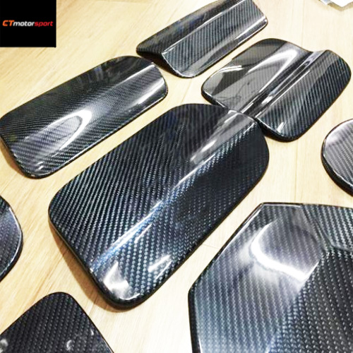 BMW E70 Dry Carbon Petrol Tank Cover 