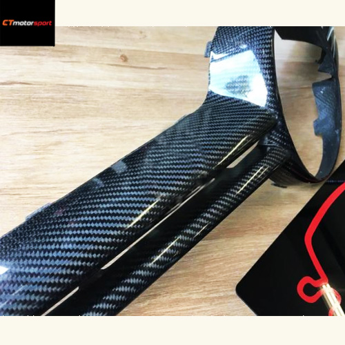 Mercedes W176 AMG Carbon Replacement Grill 