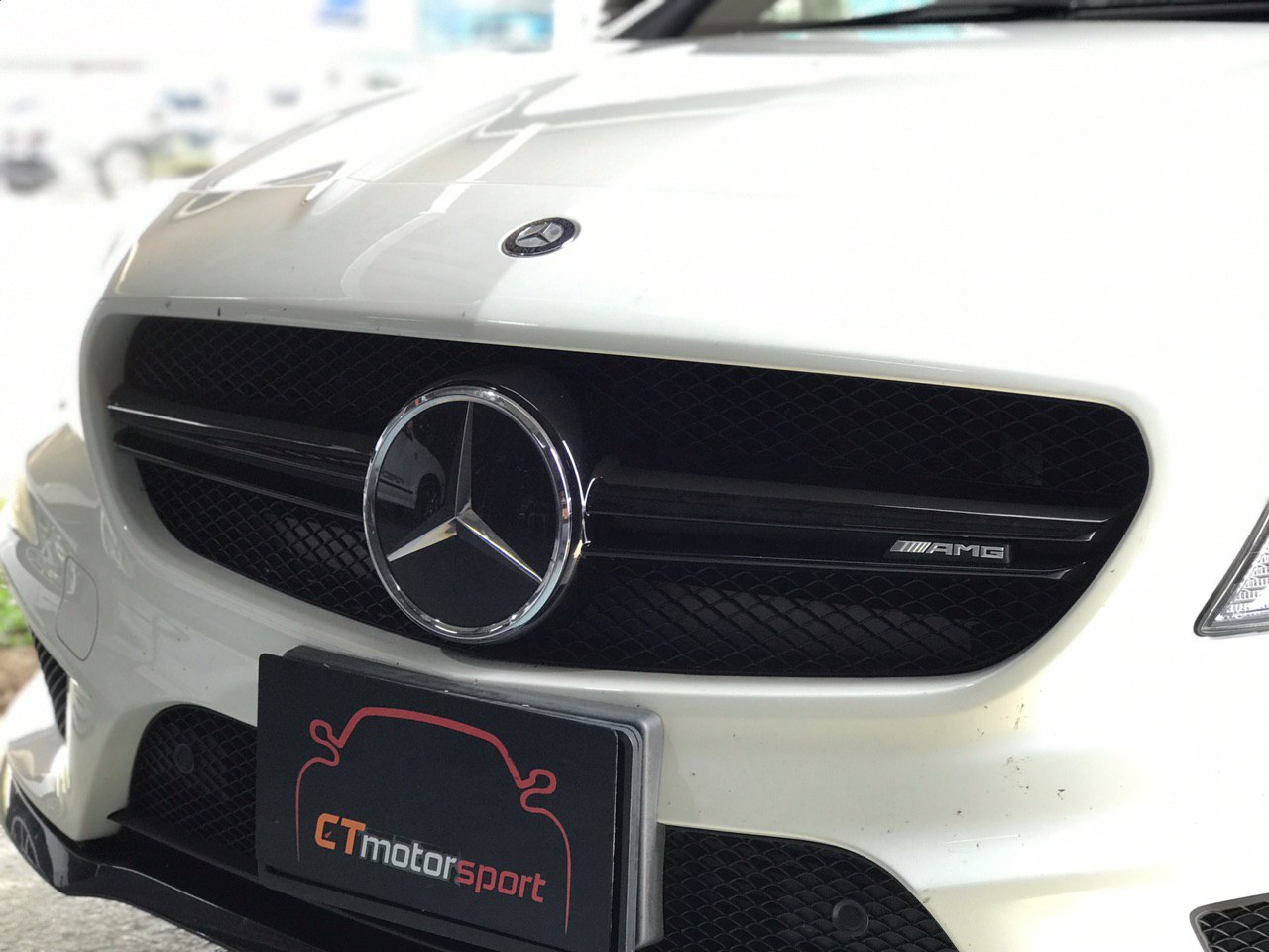 Mercedes Benz CLA CLA45 W117 Installed Front AMG Grille 